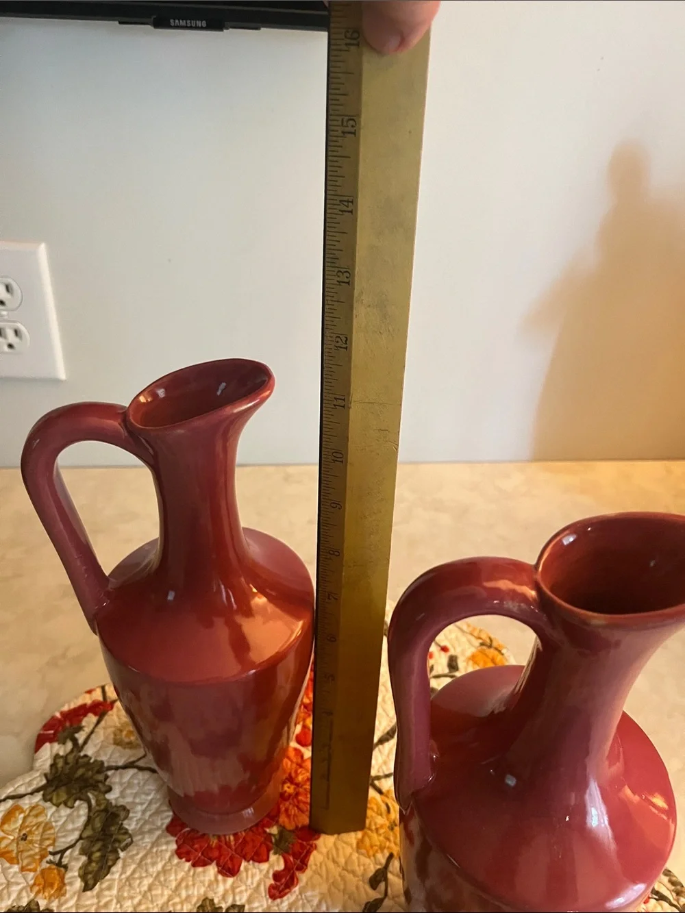 VTG 1960s USA stoneware pottery mauve dusty rose pitchers (2) # 162
